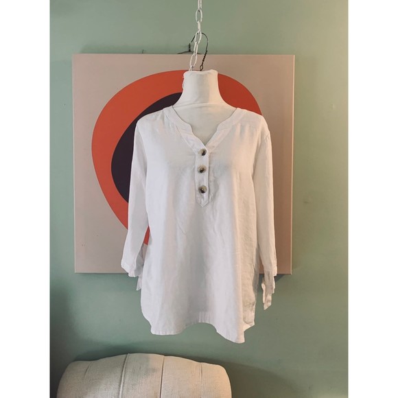 Christopher & Banks top - Picture 1 of 8